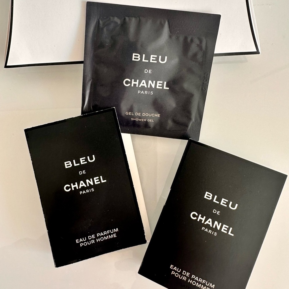 Bleau de Chanel for men 2 perfume samples and shower gel sample